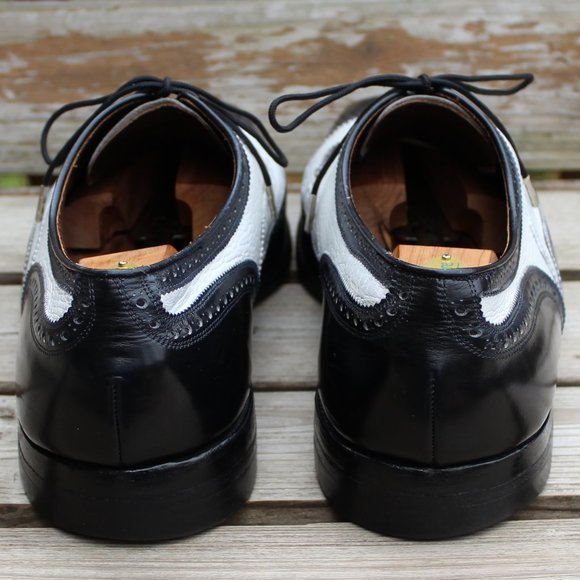 VTG Allen Edmonds Black & White Spectator Wingtips - Picture 7 of 13